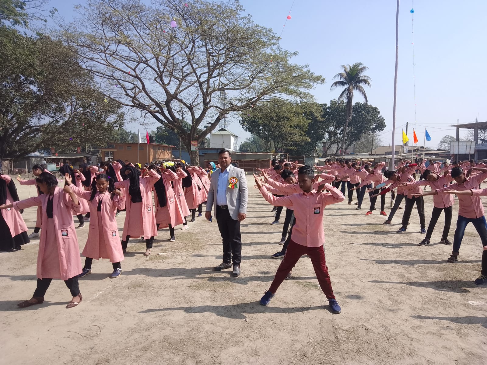 Hi Tech Polytechnic Institute - Slide